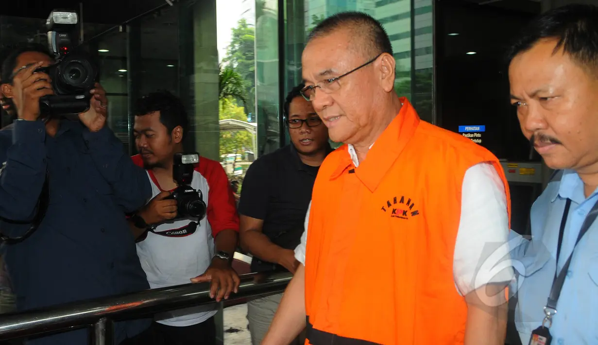 Tersangka kasus dugaan korupsi pembangunan Wisma Atlet SEA Games Palembang, Rizal Abdullah kembali menjalani pemeriksaan di KPK, Jakarta, Kamis (19/3/2015). (Liputan6.com/Herman Zakharia)