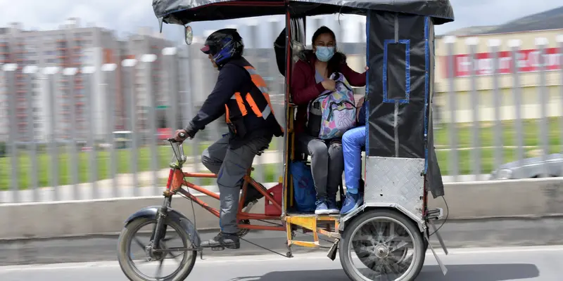 Bicitaxis, Transportasi Alternatif Warga Bogota Pasca Bentrokan