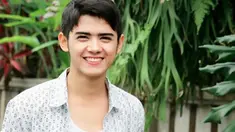 Berbagai kesibukan membuat beberapa artis melupakan kebutuhan pribadinya, hal ini pun terjadi pada pemeran Digo dalam sinetron Ganteng-Ganteng Serigala, Aliando Syarief.
