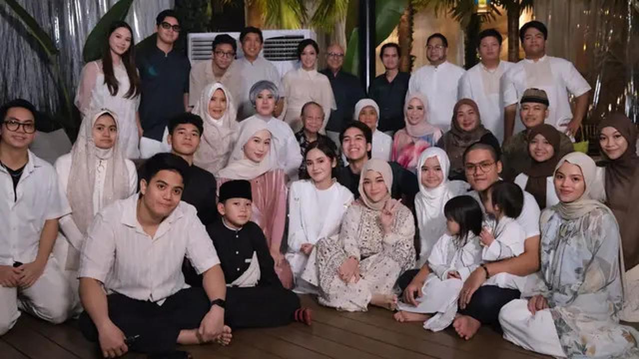 7 Potret Maia Estianty dan Calon Menantu di Momen Lebaran, Tissa Biani Absen
