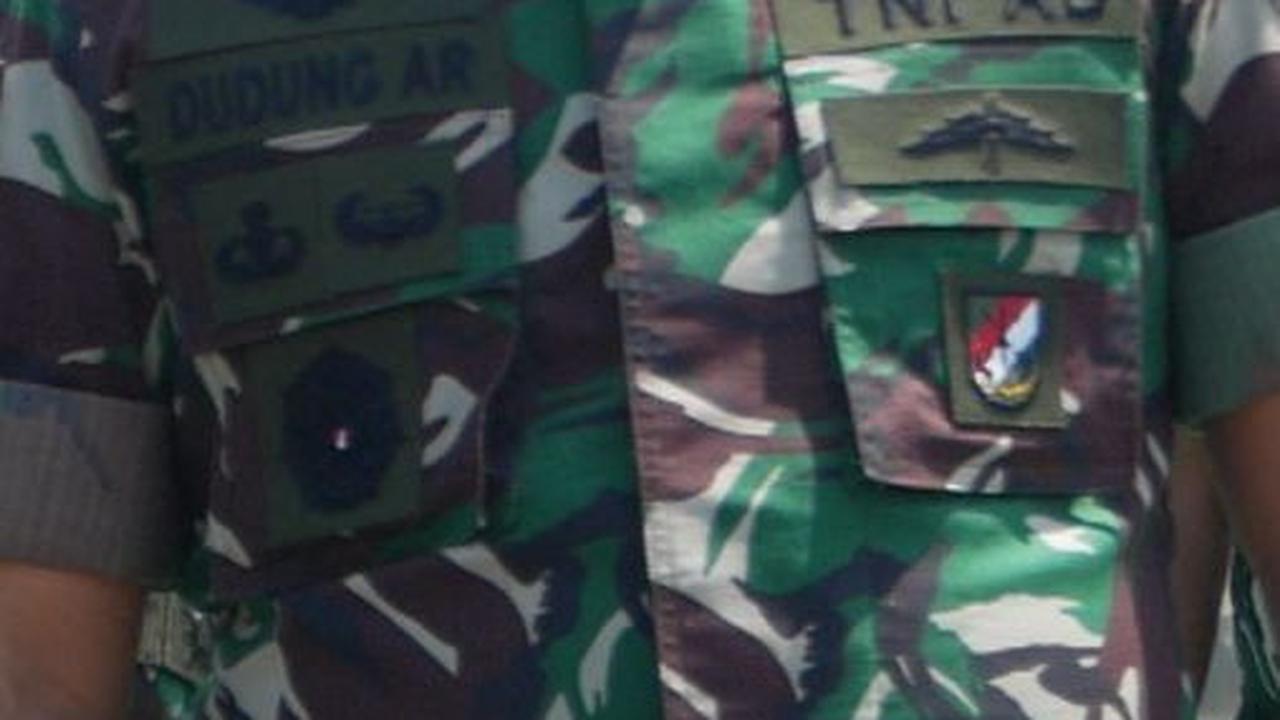 Jenderal TNI Saksikan Prajurit Bombardir Dua Pesawat Musuh