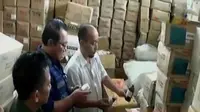 Obat-obat ini menjadi kedaluwarsa karena dibiarkan tersimpan di gudang farmasi sejak tahun 2008 silam.