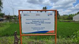 Kehadiran PLTMH ini membantu menurunkan biaya listrik warga hingga 40%. Selain itu, warga memanfaatkan untuk fasilitas PJU di desa.