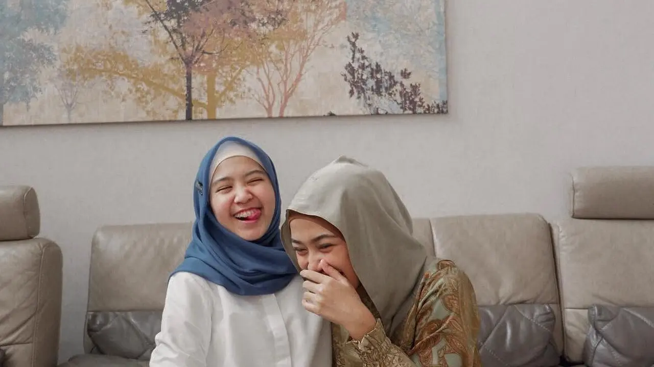 6 Potret Nasywa Nathania, Putri Dessy Ratnasari yang Beranjak Dewasa