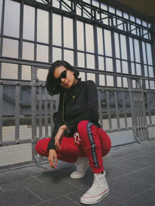 (Instagram/evacelia)