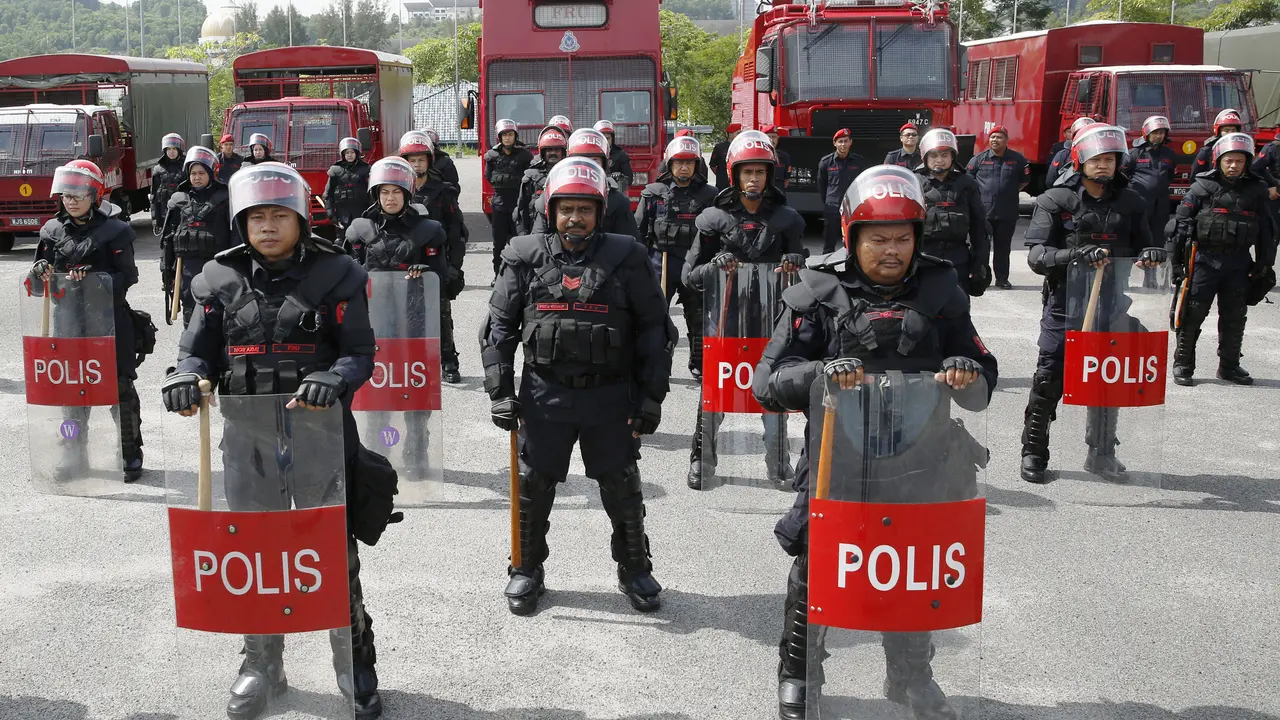 Malaysia Tangkap 15 Pengikut ISIS yang Siap Tempur