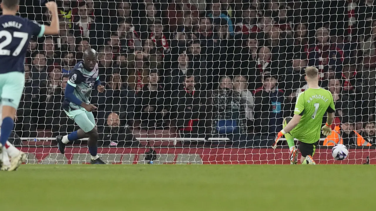 Aaron Ramsdale - Arsenal vs Brentford di Premier League 2023/2024