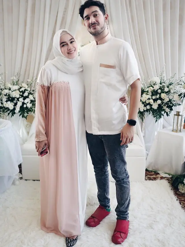 7 Potret Mesra Aryani Fitriana dan Donny Michael, Adu Akting Bareng di Istri Kedua