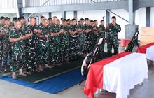 Pangkormar Pimpin Pelepasan 2 Jenazah Marinir TNI AL, Total 10 Prajurit Ditemukan Korban Longsor Cisarua Bandung