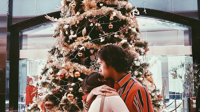 [Bintang] Bikin Cewek Gigit Jari, Intip Mesranya Al Ghazali-Alyssa Daguise