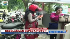 Kejadian itu membuat pegendara motor mengalami luka di bagian kepala.