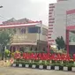 RS Bhayangkara Brimob Depok, menjadi salah satu rumah sakit yang menangani pasien kecelakaan bus di Subang. (Liputan6.com/Dicky Agung Prihanto)