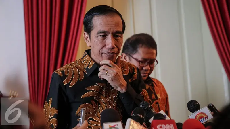 [Bintang] Lalu Muhammad Zohri Dapat Hadiah Renovasi Rumah dari Jokowi