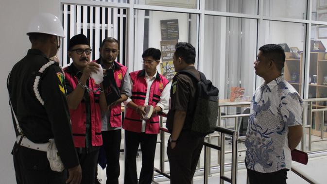 Mega Korupsi Rp268,7 Miliar Dana PI: 3 Petinggi PT LEB Menuju Meja Hijau