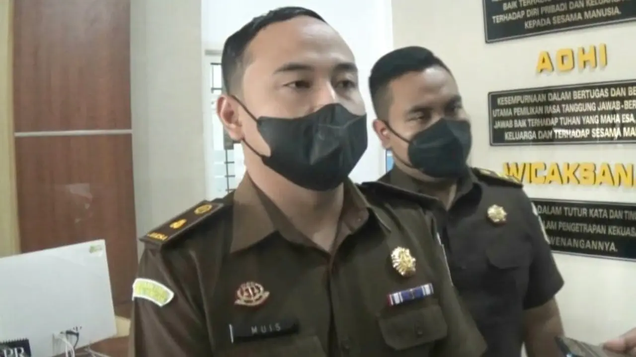 Kasi Intel Kejari Tuban Muis Ari Guntoro. (Adirin/Liputan6.com)