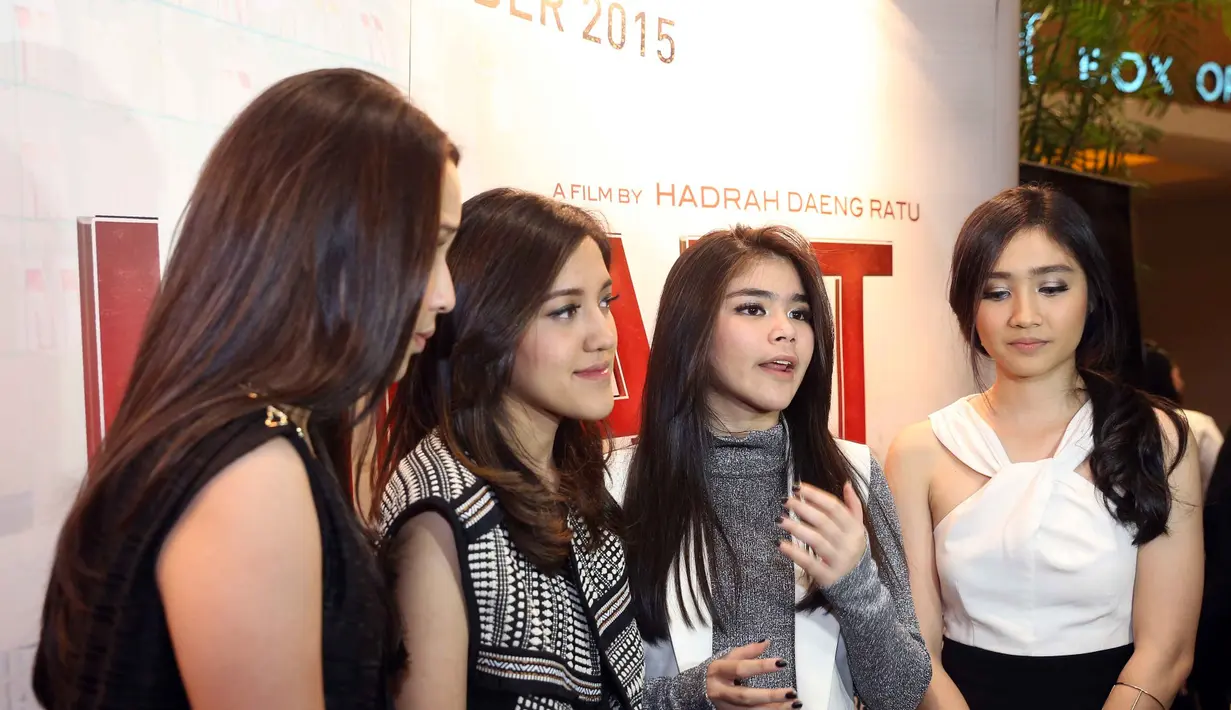 Ke depannya Blink tidak menutup diri jika kembali membintangi sebuah judul film. Apalagi untuk sebuah cerita yang menarik. (Nurwahyunan/Bintang.com)