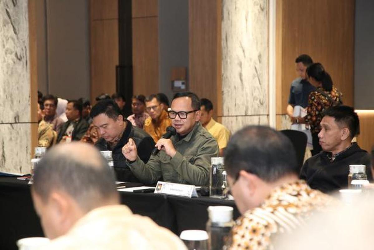ASN Tak Boleh Keluyuran saat WFH Satu Hari, Kemendagri Siapkan Sanksi