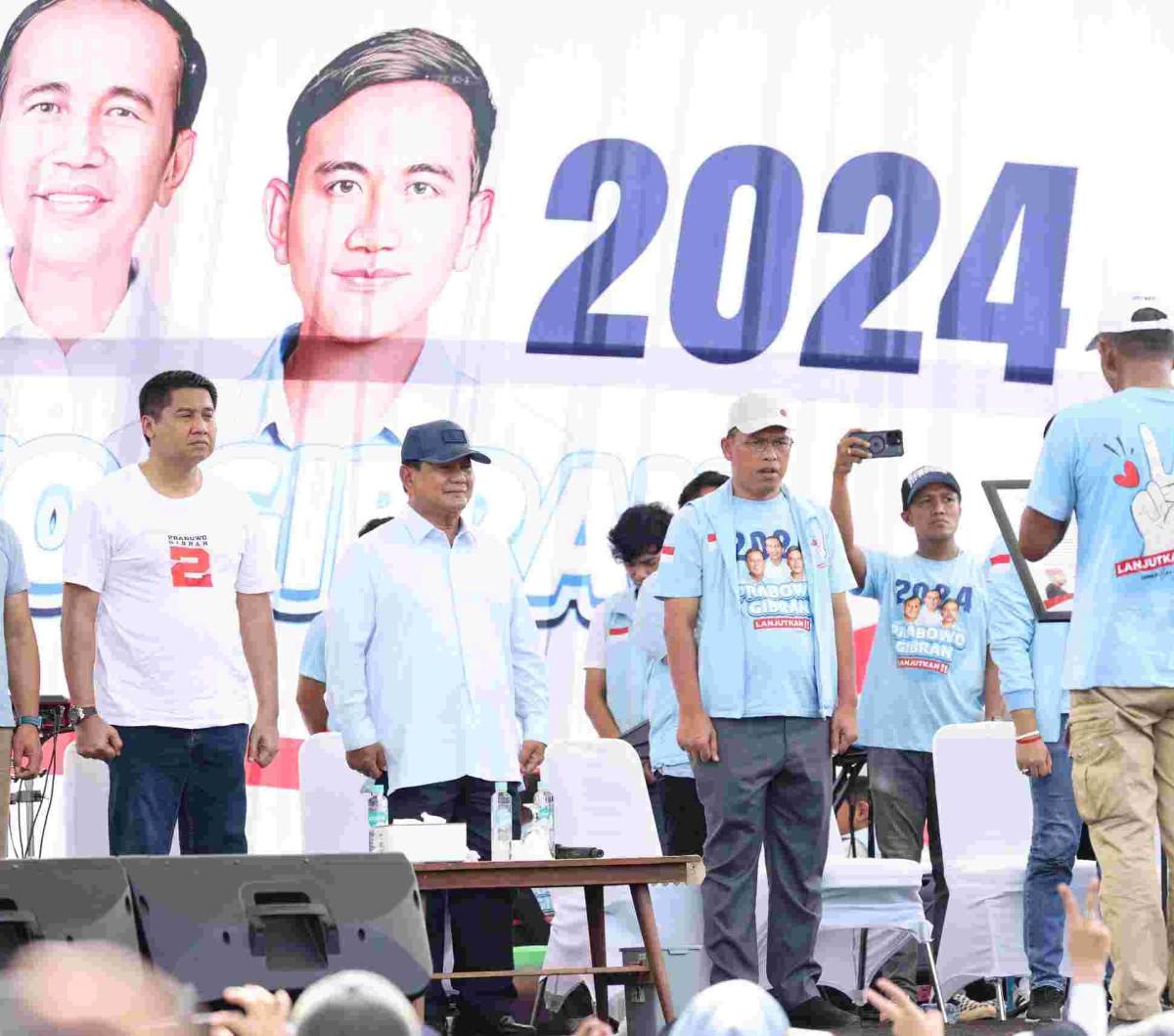 Tahap pencoblosan makin dekat yakni 18 hari lagi. Prabowo meminta warga Subang meramaikan TPS untuk memberikan dukungan untuk paslon 02.&nbsp;