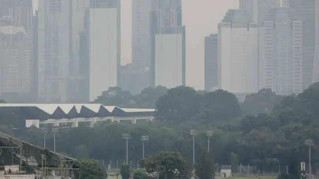Polusi Udara Jakarta Memprihatinkan, Begini Suasananya Jika Dilihat dari Udara