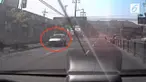 Kecelakaan di kota Boryeong mengakibatkan seorang sopir pingsan di dalam mobil. Namun mobil yang dikendarainya terus berjalan sejauh 200 meter.