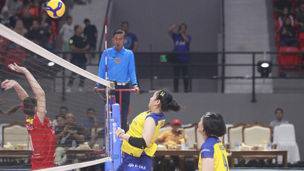 PLN Mobile Proliga 2025: Menang Dramatis Atas Jakarta Pertamina Enduro, Bandung bjb Tandamata Jaga Peluang ke Final Four