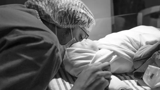 [Fimela] Nadine Chandrawinata dan Dimas Anggara