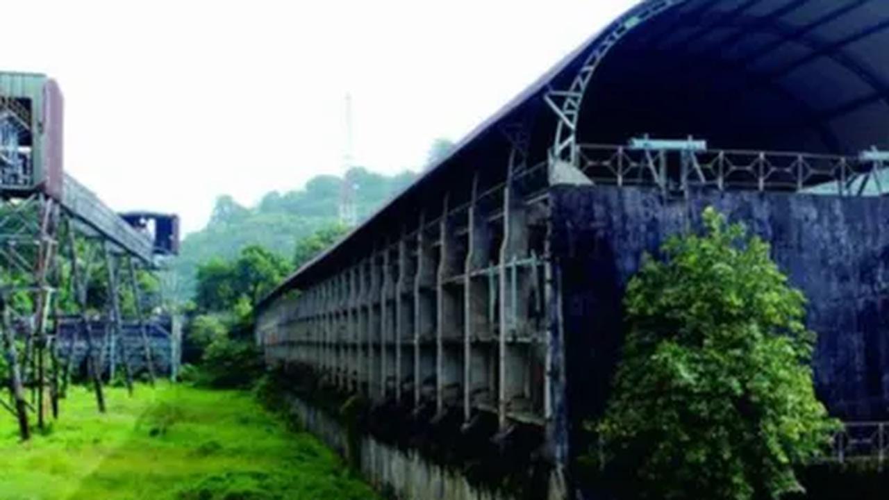 6. Meskipun penemuan batu bara Ombilin di Sawahlunto terjadi pada tahun 1868 oleh seorang insinyur Belanda bernama W.H. de Greve, penambangan secara resmi baru dimulai pada tahun 1891.