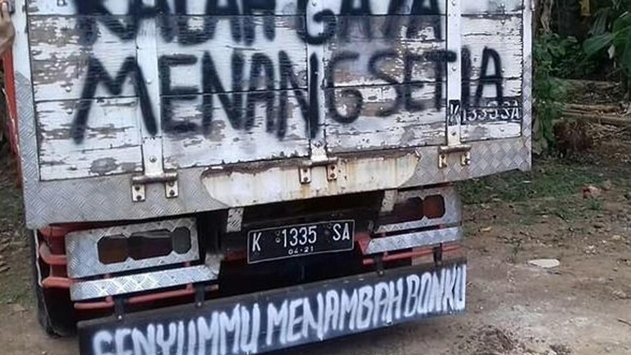 9. Sopir Truk yang Romantis