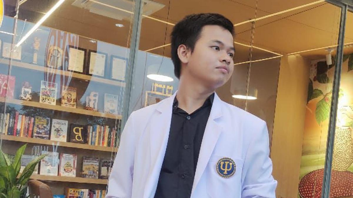 Profil Raden Maulana Khafid, Influencer Asal Serang Sekaligus Penulis Novel Karma Seorang Playboy