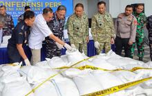 FOTO: TNI AL Gagalkan Penyelundupan Enam Ton Pasir Timah di Tanjung Priok