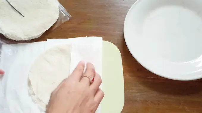 Tanpa Dibekukan, Ini Cara Simpan Kulit Lumpia Agar Tetap Awet dan Tidak Tumbuh Jamur