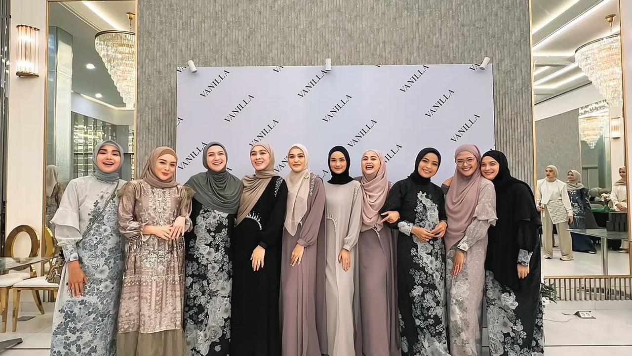 7 Potret Faby Marcelia Bareng Sederet Seleb Berhijab, Senang Bisa Kumpul dengan Circle Positif