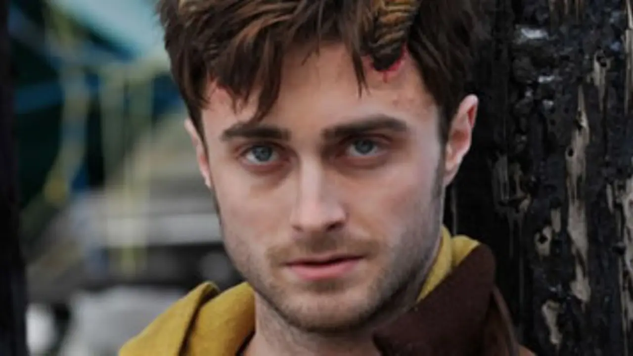 Tumbuh Tanduk, Daniel Radcliffe Menjadi Iblis?