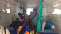 Kapal Dishub meledak di Pulau Panggang, Kepulauan Seribu. (Liputan6.com/Moch Harun Syah)
