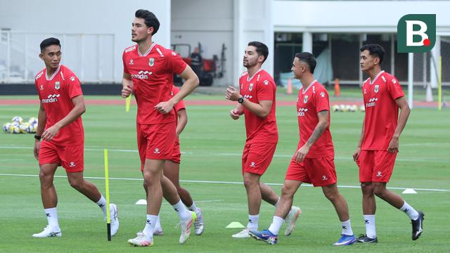 Foto: Penampakan Elkan Baggott di Latihan Timnas Indonesia, Welcome Back Bro