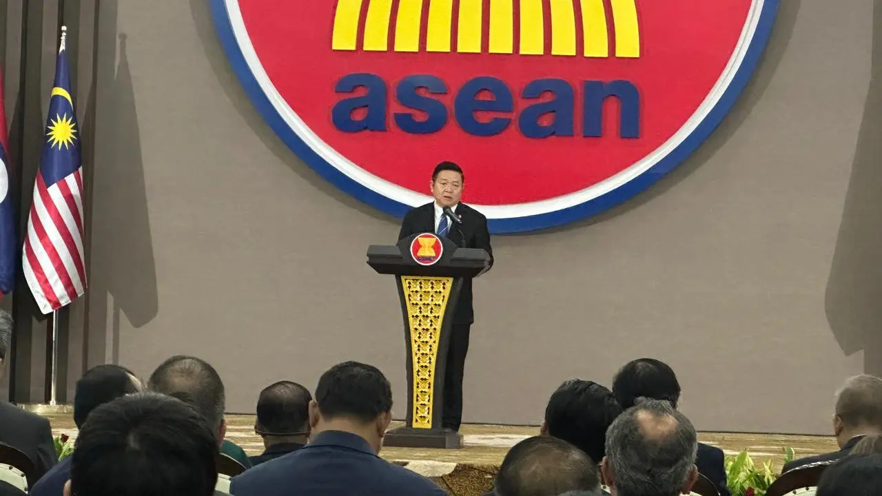Sekretaris Jenderal ASEAN Kao Kim Hourn dalam kunjungan Presiden Senat Kerajaan Kamboja, Samdech Hun Sen, di Kantor Sekretariat ASEAN, Jakarta, Senin (5/5/2025). (Liputan6.com/Benedikta Miranti)