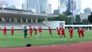 Sesi tersebut baru diikuti 15 pemain dari total 24 pemain yang dipanggil John Herdman untuk FIFA Series kali ini. (Bola.com/Iqbal Ichsan)