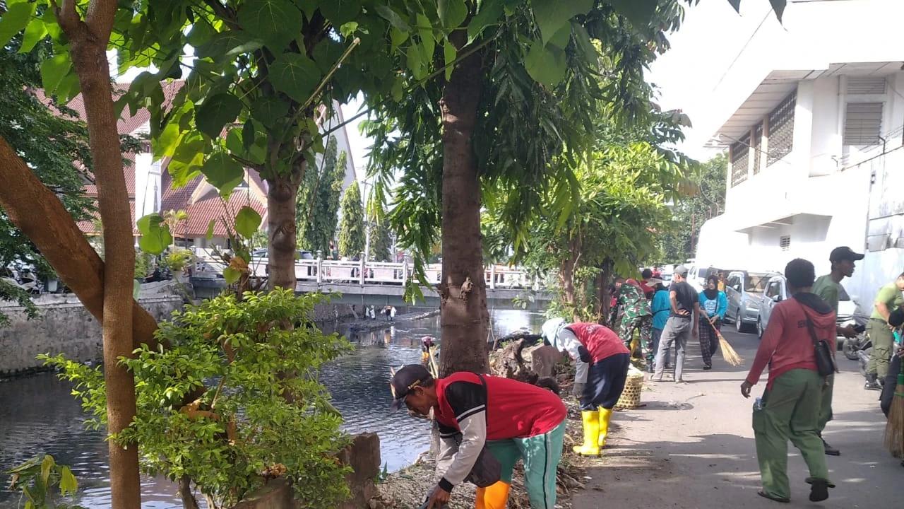 Antisipasi Banjir di Musim Hujan, Pemkot Semarang Resik-resik Kali Semarang