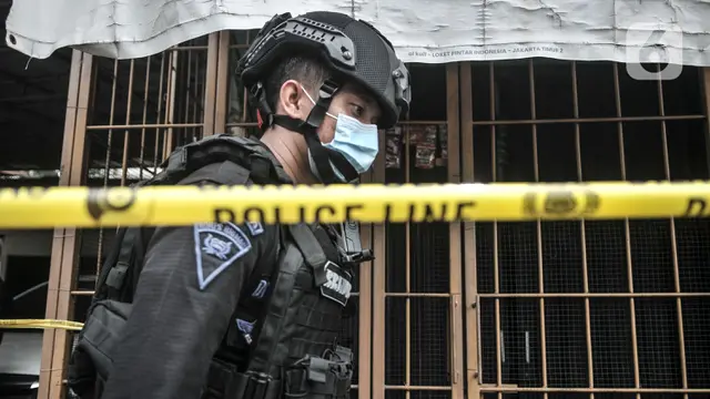 TKP Rumah Terduga Teroris di Condet