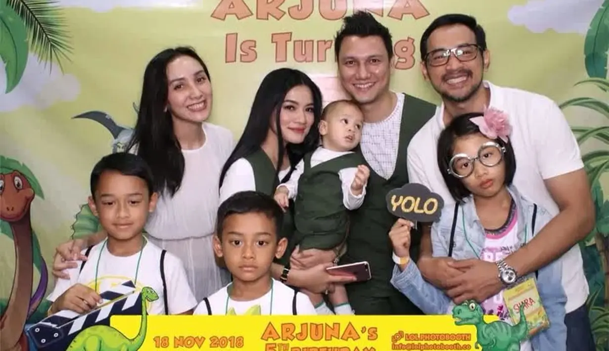 Titi Kamal dan Christian Sugiono