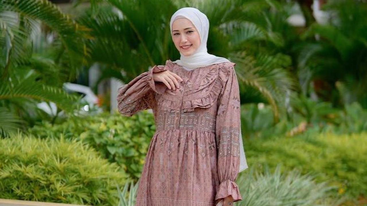 Rekomendasi Gamis Mahal yang Cocok untuk Lebaran 2025, Ada yang Rp180.000 Per Meter