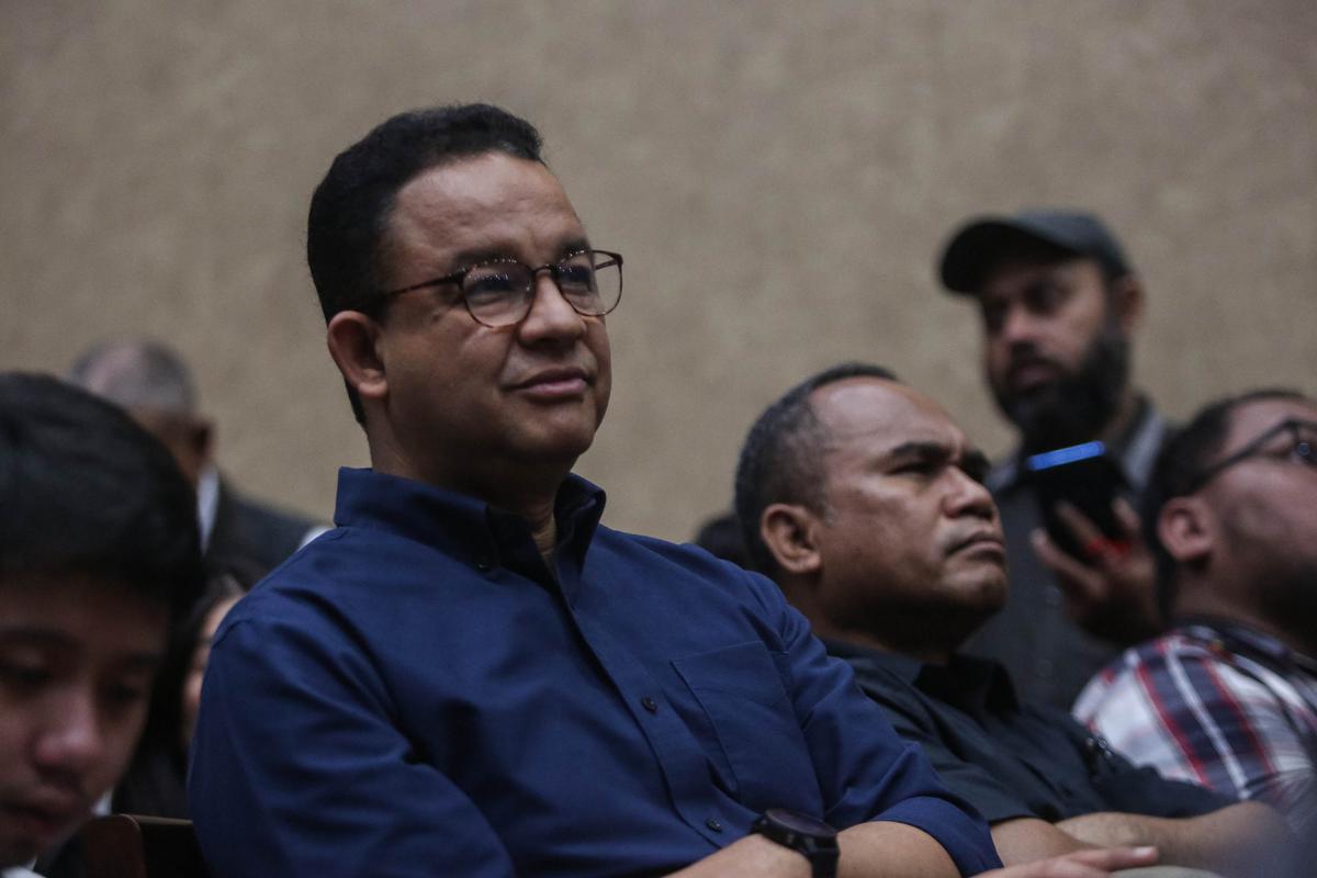 Anies Baswedan hadiri sidang perdana Tom Lembong