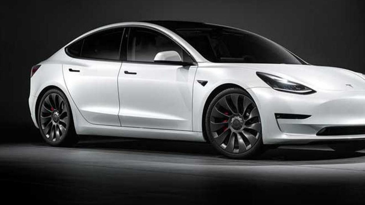 BYD Paling Unggul di Pasar Mobil Energi Baru China, Tesla Penurunan
