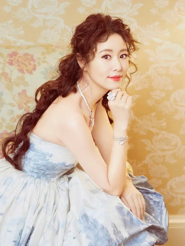 Ruby Lin pemeran Xia Ziwei
