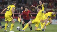 Gavi telah tampil mengagumkan bersama Barcelona. Hal itu yang membuat pemuda 18 tahun itu terpilih ke skuad Timnas Spanyol untuk Piala Dunia 2022 Qatar. Sejauh ini, Gavi telah menorehkan 12 caps bersama La Furia Roja. (AFP/Jorge Guerrero)
