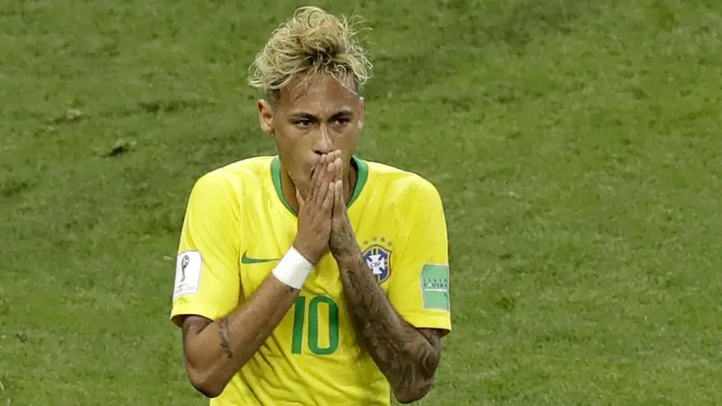 [Bintang] Demam Piala Dunia 2018, Gaya Rambut Neymar yang Baru Langsung Jadi Meme