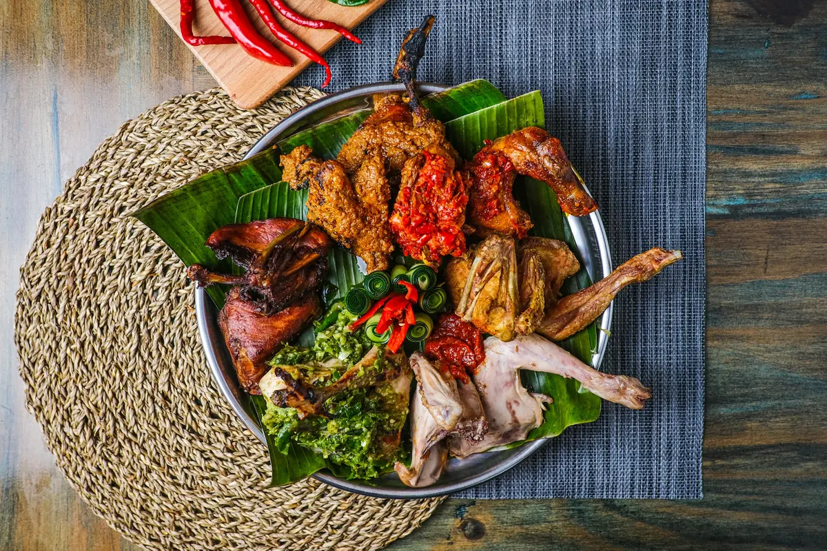 [Fimela] Special Padang Platters Marco Padang