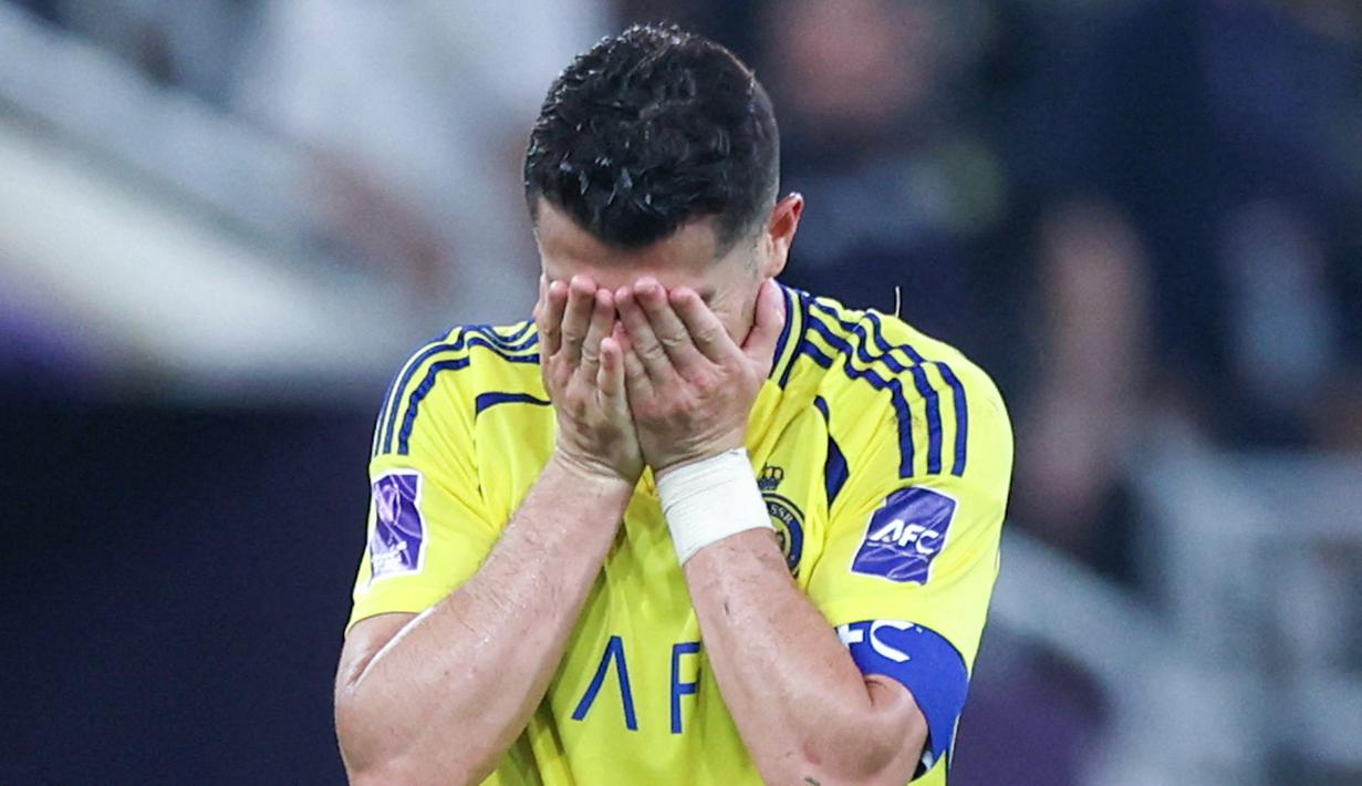 Megabintang asal Portugal itu tak berdaya saat Al Nassr takluk 2-3 dari Kawasaki Frontale di semifinal Liga Champions Asia Elite 2024-2025. (Photo AFP)
