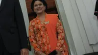 Iriana Jokowi dalam Fantasi Lurik Lulu Lutfi Labibi