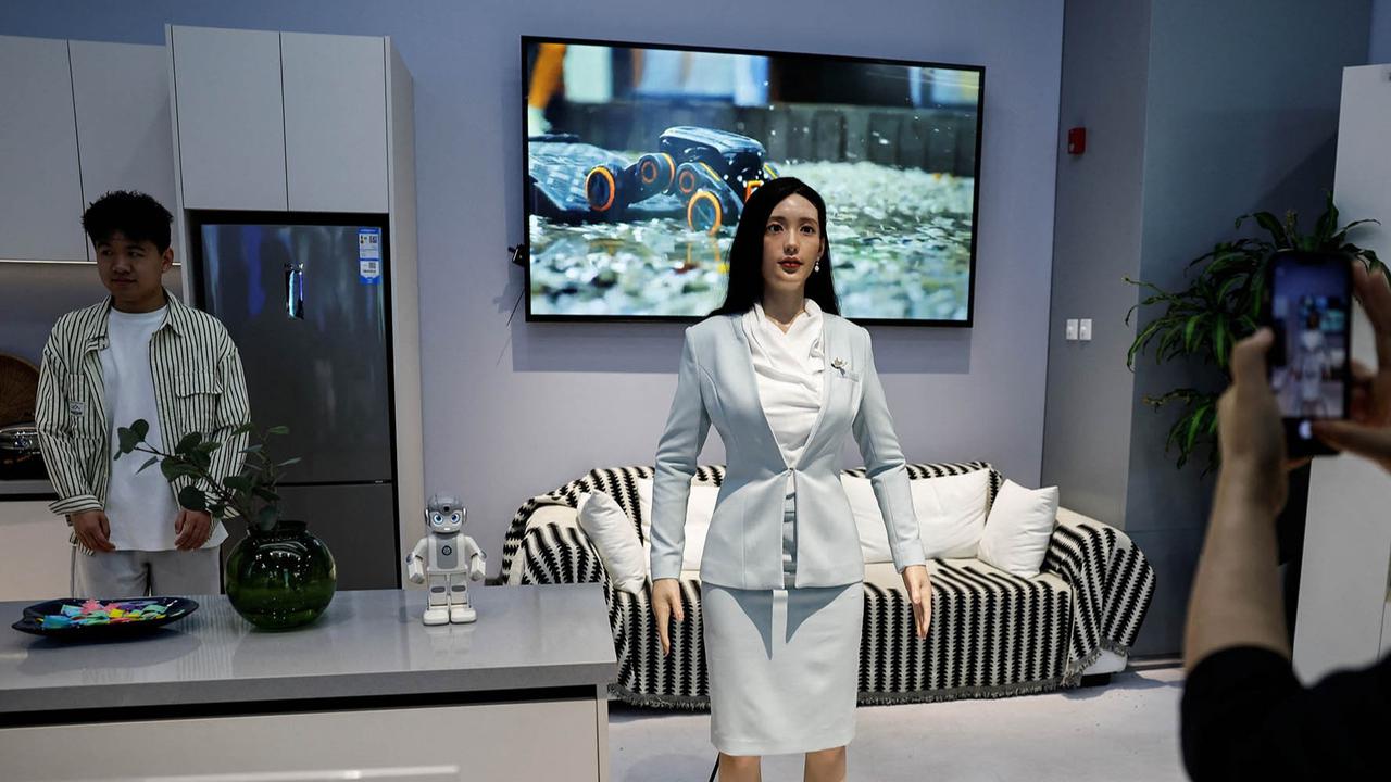 Robot Humanoid dari China Siap Dijual Rp300 Juta, Bisa Masak hingga Rawat Lansia